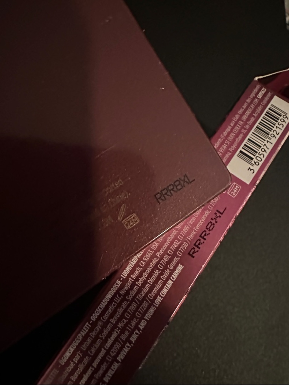 Urban Decay Naked Cherry Eyeshadow Palette - NWT - Picture 2 of 7